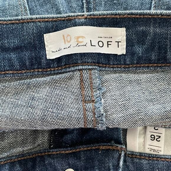 LOFT Womens Denim Jean Shorts Size 2 Relaxed Medium Wash Cuffed Denim Shorts - Picture 5 of 6